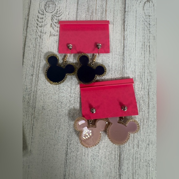 Betsey Johnson Minnie Mickey Mouse Resin Earrings Disney w Flowers Pink Black - Picture 8 of 8